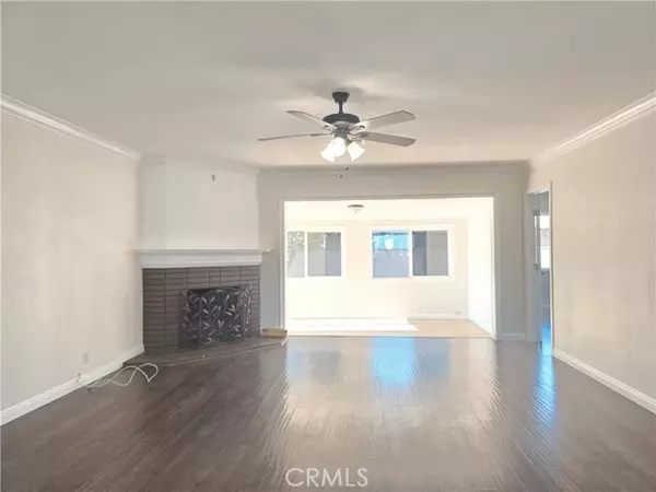 Pico Rivera, CA 90660,8324 Advent