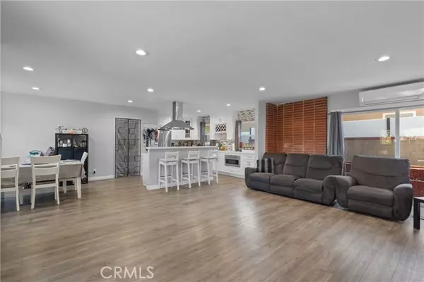 Pasadena, CA 91104,1645 Coolidge