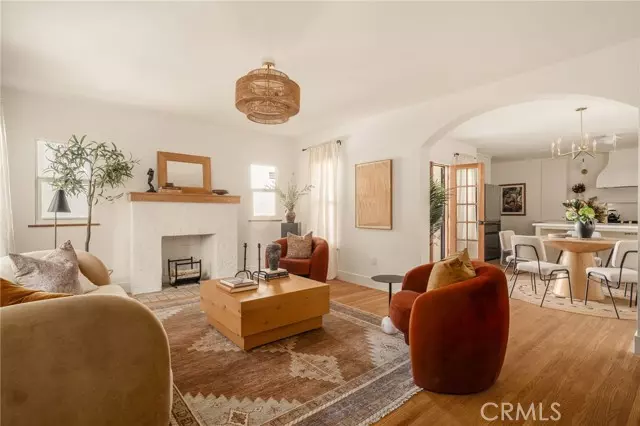 Los Angeles, CA 90039,4117 Brunswick Avenue