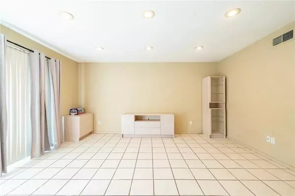 Diamond Bar, CA 91765,324 S Palo Cedro