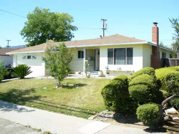 825 HARRIET Avenue, Campbell, CA 95008