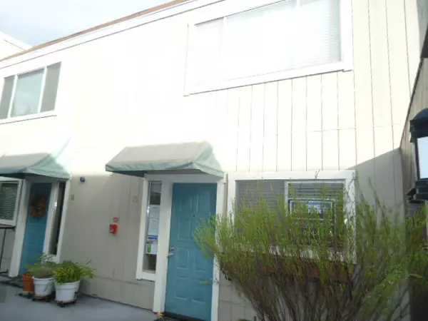 165 E OKEEFE Street #15, East Palo Alto, CA 94303