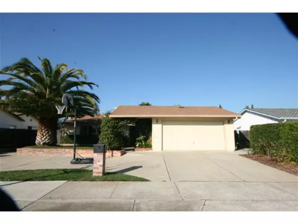 1215 CHESBRO Way, Gilroy, CA 95020