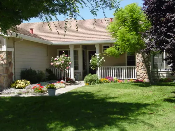 9044 SPENCER Court, Gilroy, CA 95020