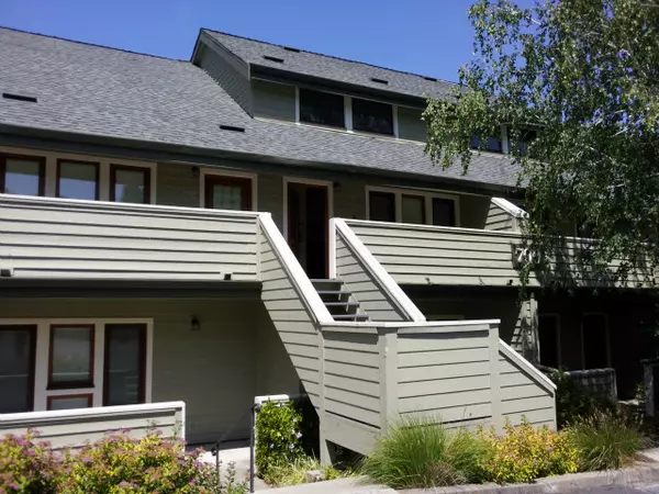 700 SUNTREE Lane #711, Pleasant Hill, CA 94523