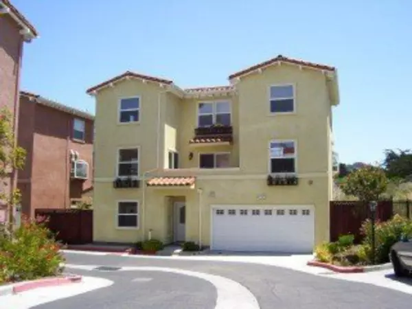 321 HOFFMAN Street, Colma, CA 94014