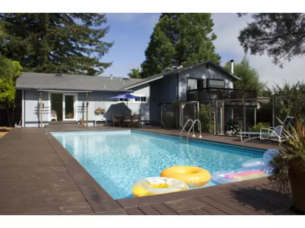 628 Elm, Petaluma, CA 94952