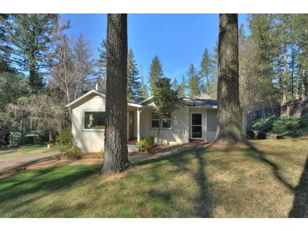 11&13 Lukens Place, Angwin, CA 94508