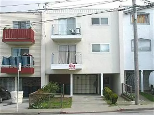 693 LINDEN Street, Daly City, CA 94014