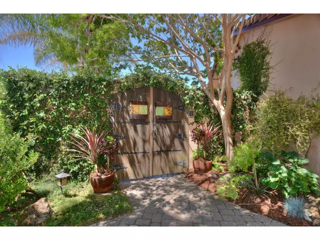 Morgan Hill, CA 95037,16715 CERRO VISTA Drive