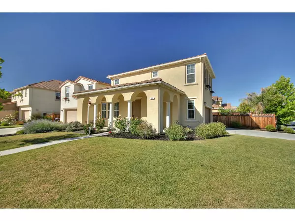 702 SAN GABRIEL Avenue, Morgan Hill, CA 95037