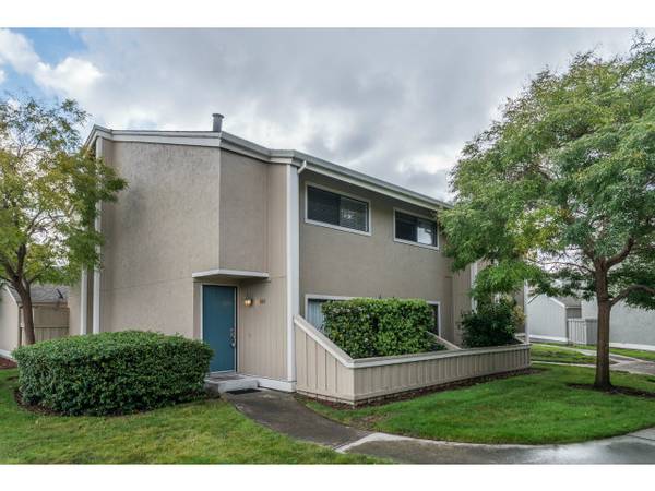 800 JUNO Lane, Foster City, CA 94404