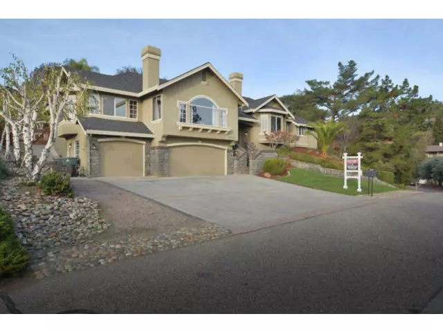 Morgan Hill, CA 95037,16590 OAK VIEW Circle
