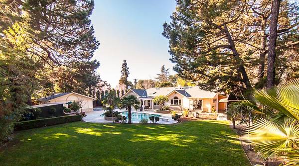 779 Sunshine Drive, Los Altos, CA 94024