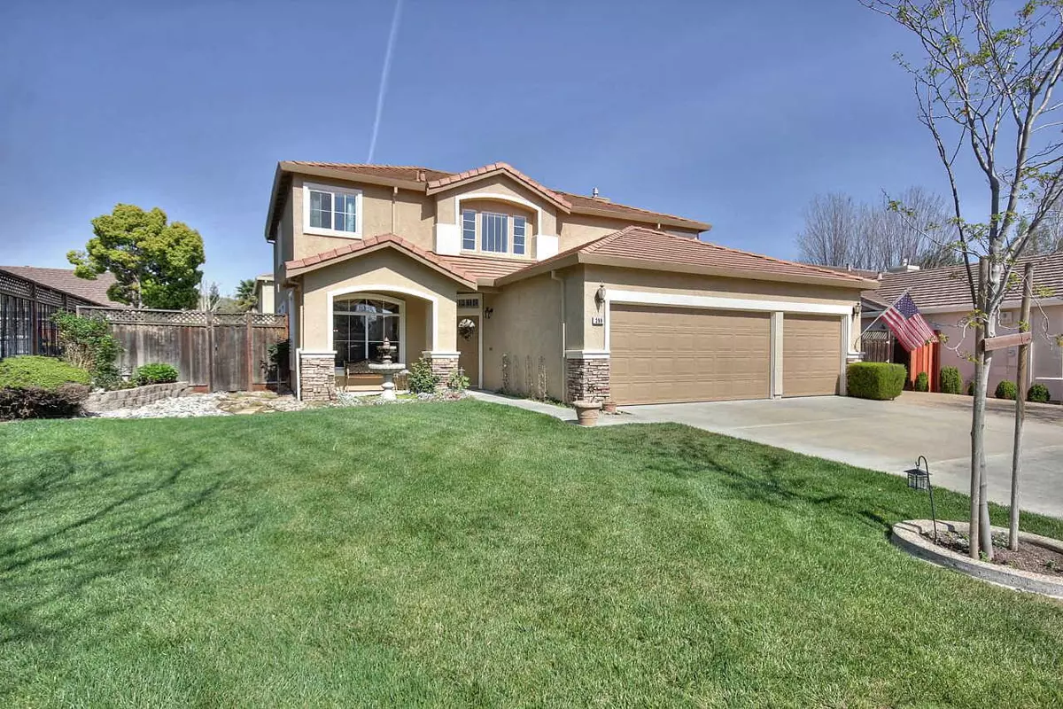 Morgan Hill, CA 95037,399 Whitney Way