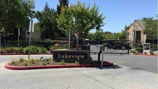 1253 Lakeview Circle, Pittsburg, CA 94565
