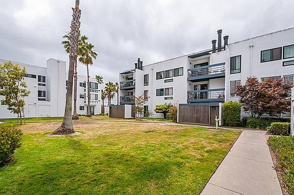 918 Beach Park Boulevard #54, Foster City, CA 94404