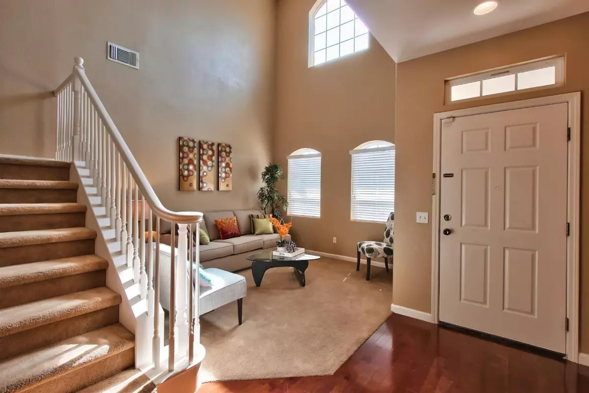 Elk Grove, CA 95757,5619 Foxview Way