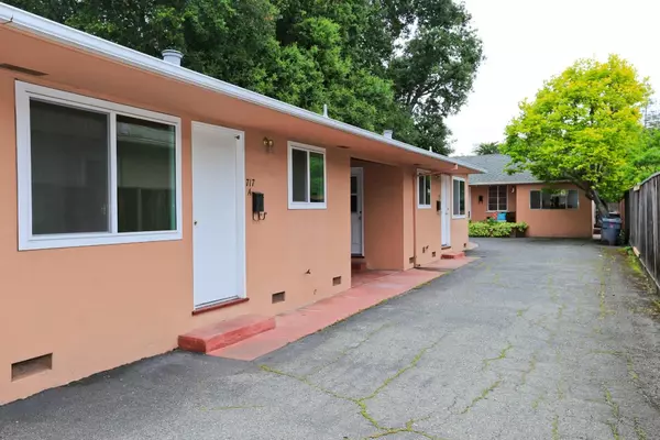 717 Ehrhorn Avenue, Mountain View, CA 94041