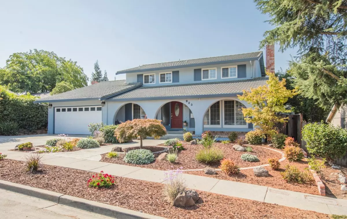 Pleasanton, CA 94566,923 Crellin Road