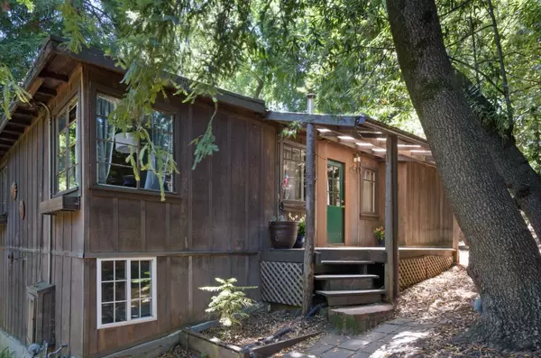 1023 Los Trancos Road, Portola Valley, CA 94028