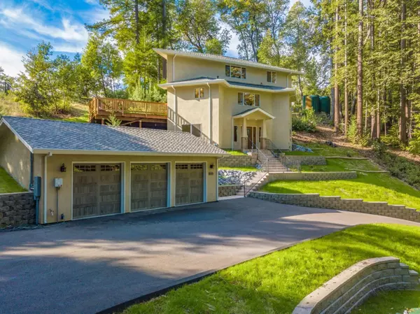 1202 Roberts Road, Ben Lomond, CA 95005