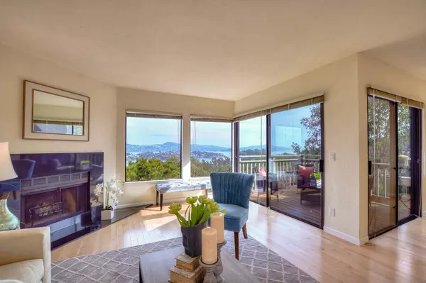 218 Headlands Court, Sausalito, CA 94965