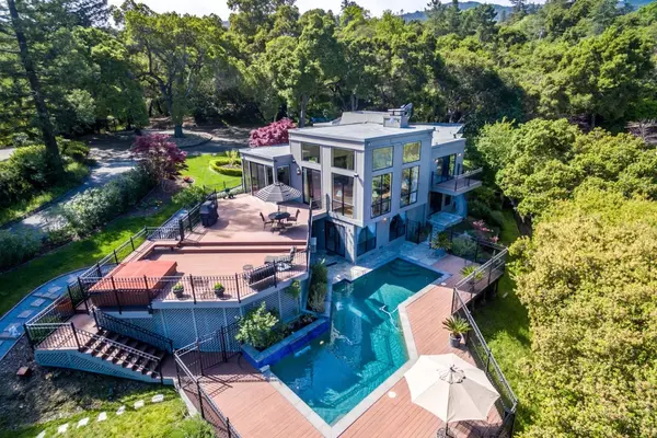 10600 Chardonnay Lane, Los Altos Hills, CA 94024