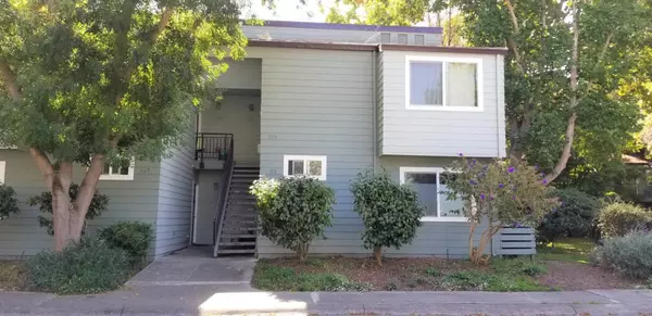 155 Temescal Circle, Emeryville, CA 94608