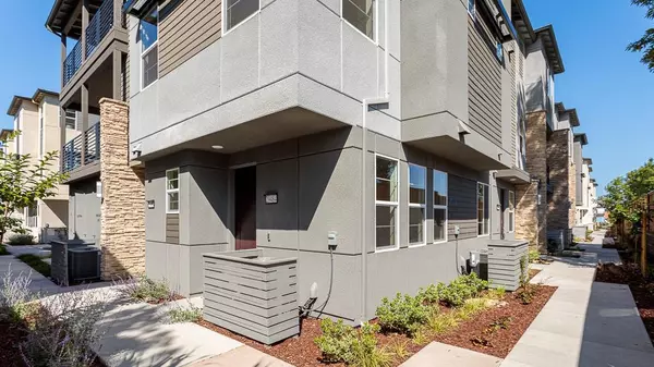 398 Rhythm Street, Hayward, CA 94544