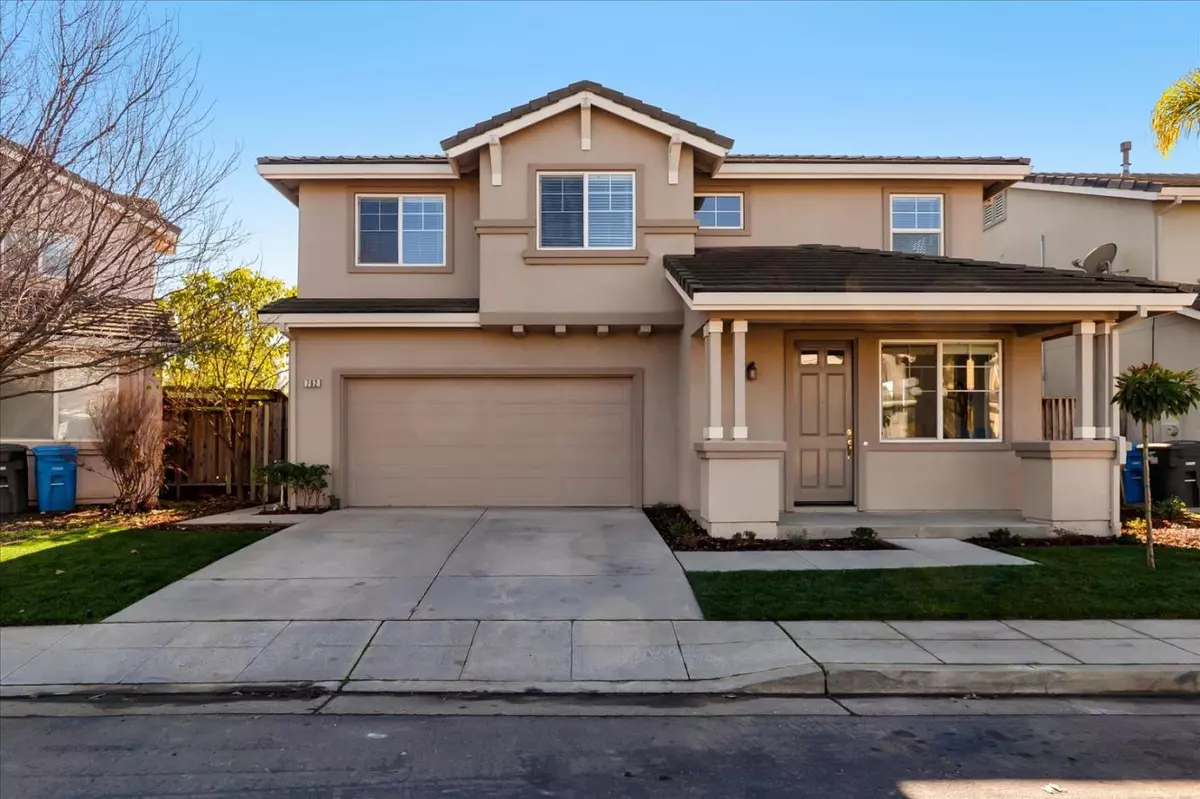 East Palo Alto, CA 94303,792 Avelar Street