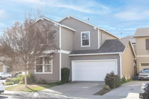 943 Baines Street, East Palo Alto, CA 94303