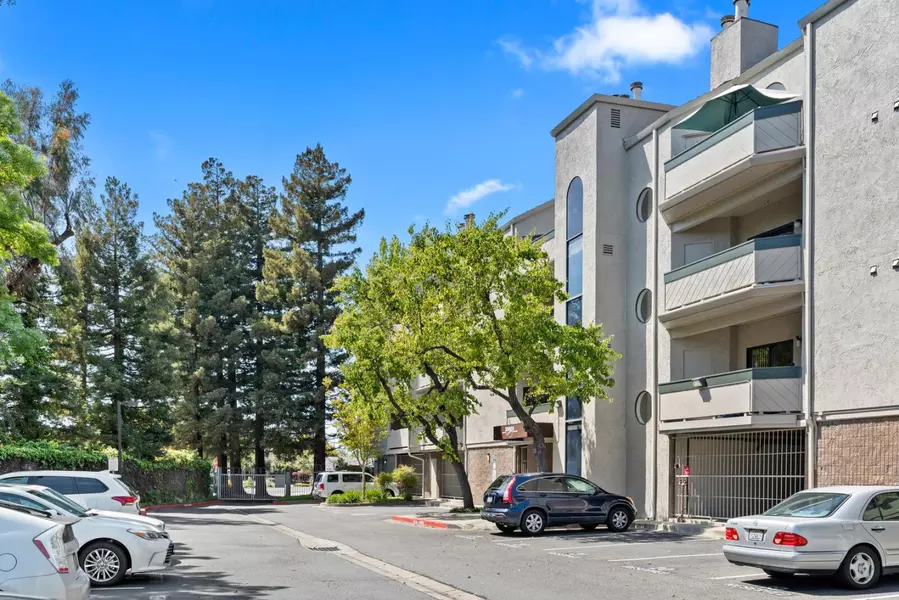 25938 Kay Avenue #223, Hayward, CA 94545