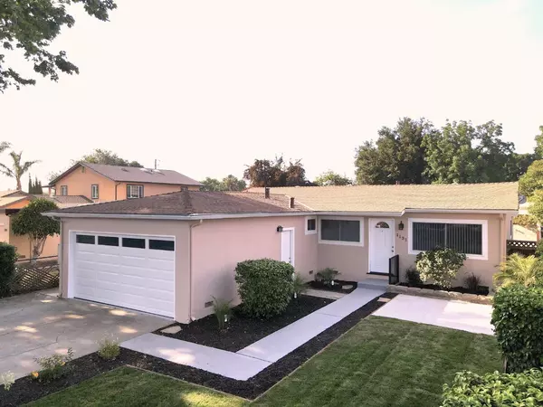 1131 Newbridge Street, East Palo Alto, CA 94303