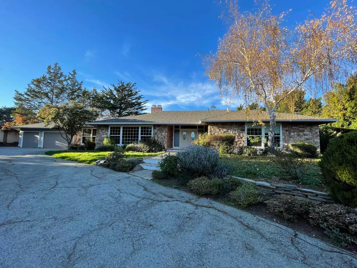 Hillsborough, CA 94010,2680 Butternut Drive