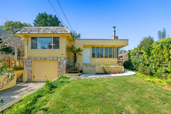 685 Bayview Drive, Aptos, CA 95003