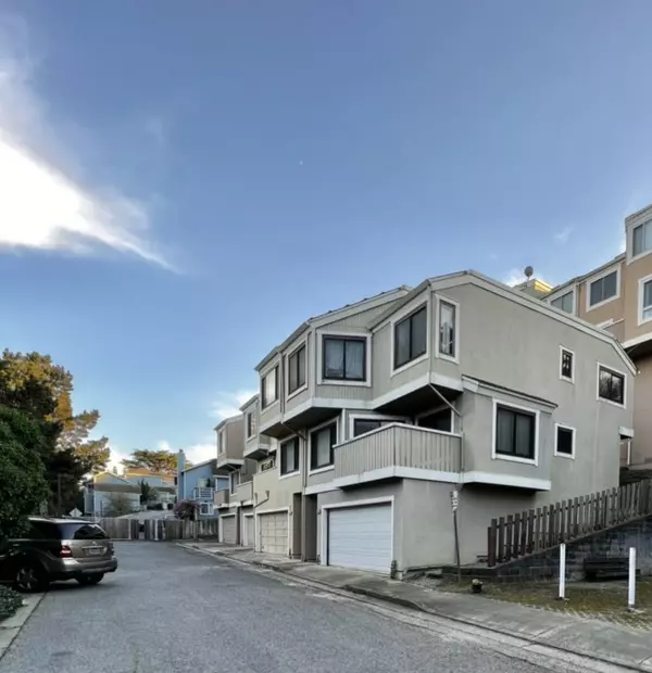 252 MONTE VISTA LN, Daly City, CA 94015