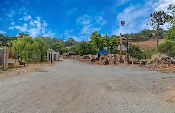 10050 Reese Circle, Salinas, CA 93907