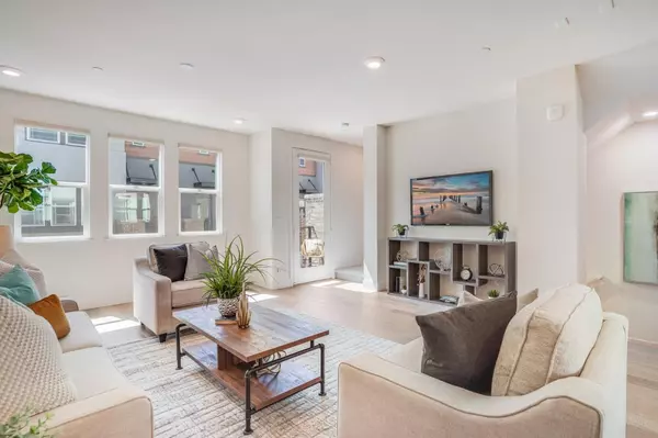 927 Delano Terrace #2, Sunnyvale, CA 94085