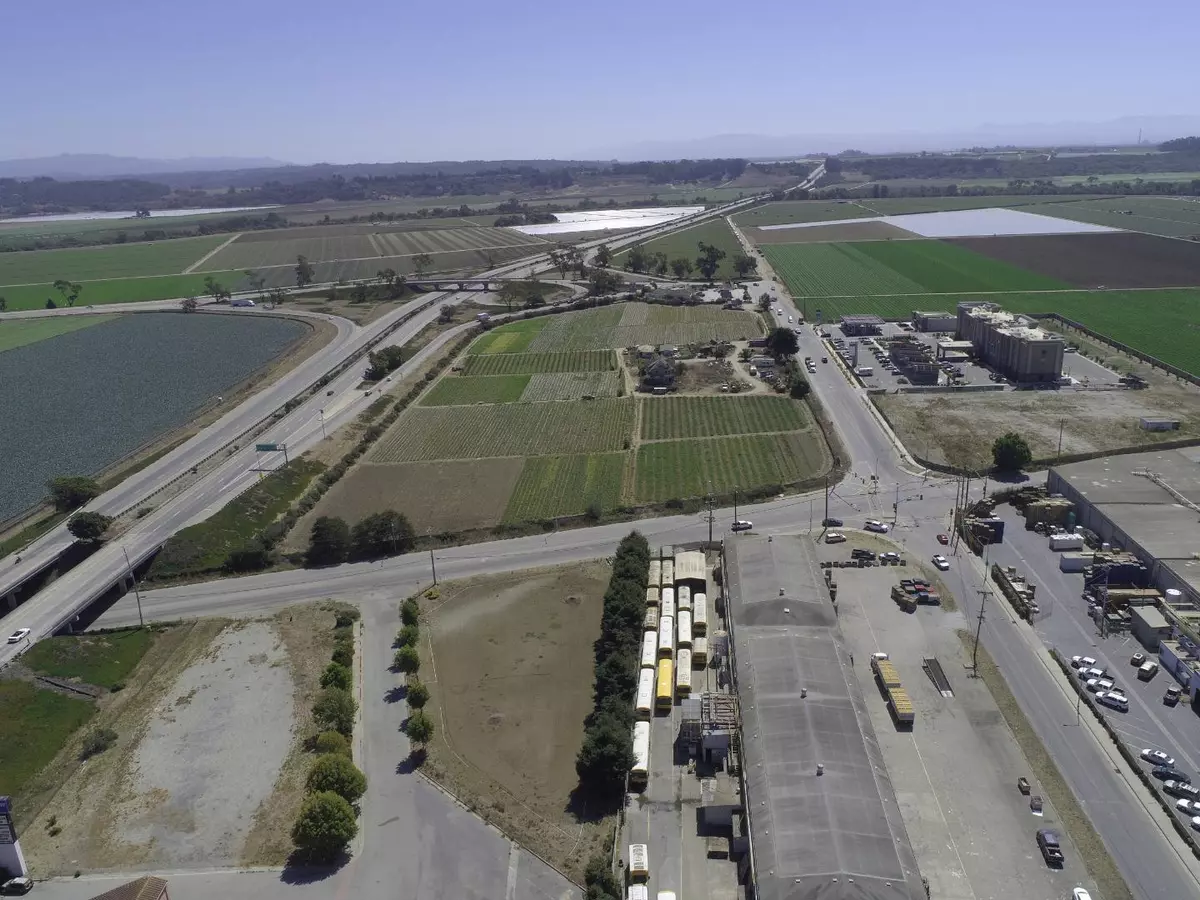 Watsonville, CA 95076,1630 W Beach Street