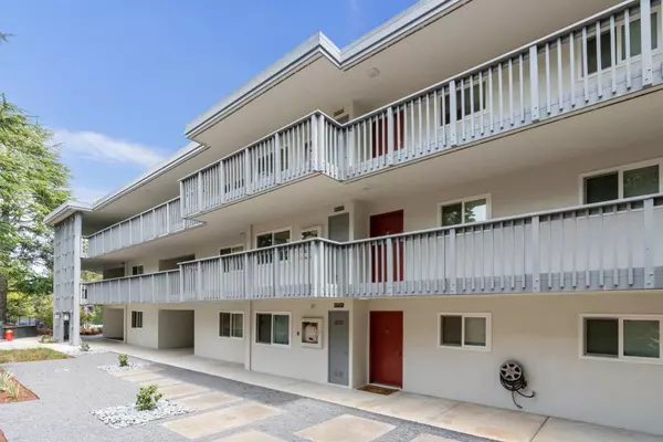 1056 Continentals Way, Belmont, CA 94002