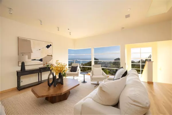 631 Isabella Avenue, El Granada, CA 94019