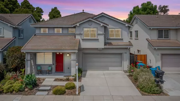 748 Avelar Street, East Palo Alto, CA 94303