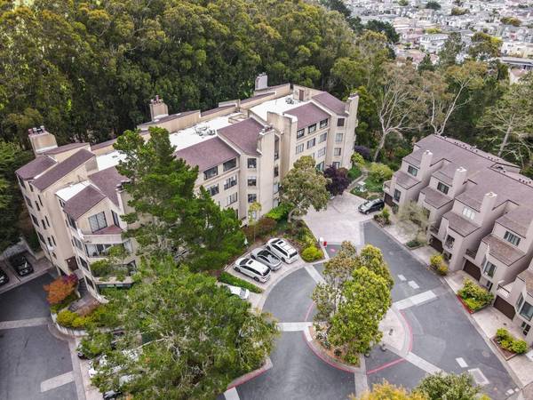 139 S Lake Merced Hills #4C, San Francisco, CA 94132