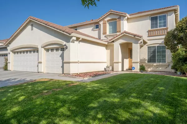 2164 Naples Court, Los Banos, CA 93635