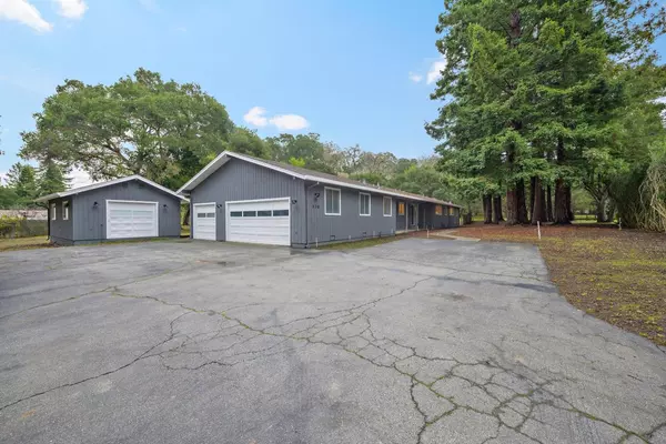 320 Willowbrook Drive, Portola Valley, CA 94028