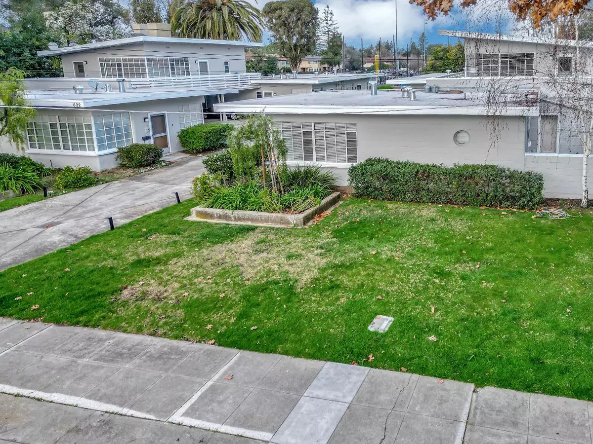 Menlo Park, CA 94025,624 University Drive