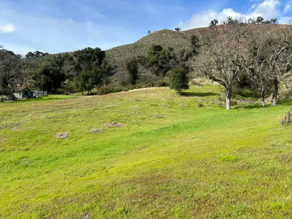 0 Cachagua, Carmel Valley, CA 93924