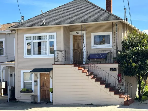 277 Van Buren Street, Monterey, CA 93940