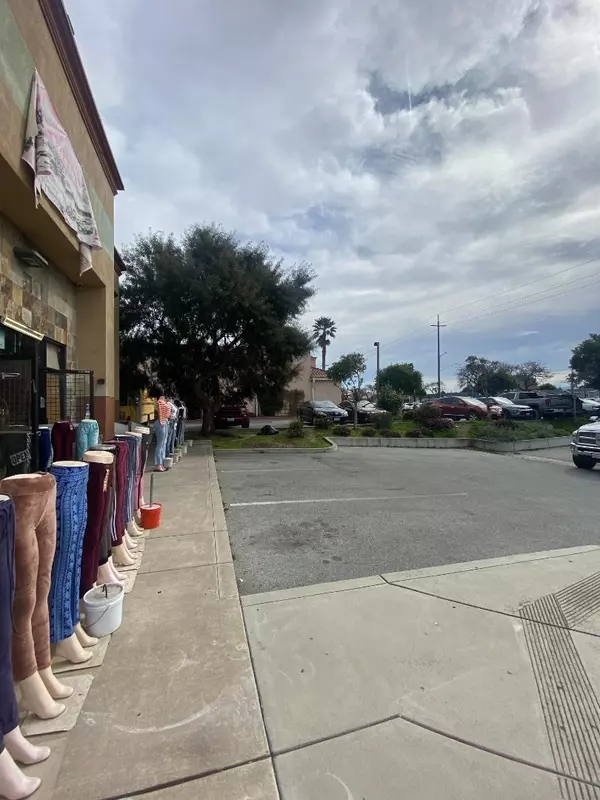 Salinas, CA 93905,515 E Alisal Street